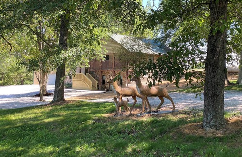 Scheller House | Little Muddy Hideout: 3-bedroom tri-level house secluded on 10 acres in country.