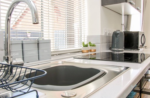 Four Crosses Cottage | Little Oakleigh