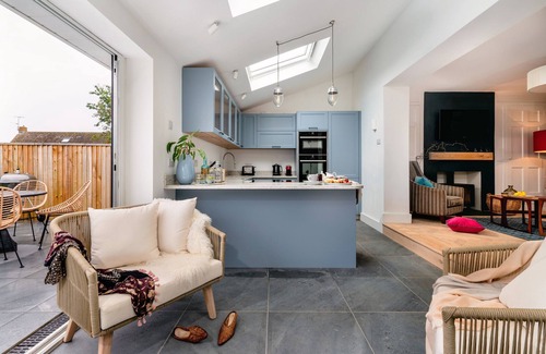 Seaton Cottage | Littlefields - With hot tub and short walk to beach