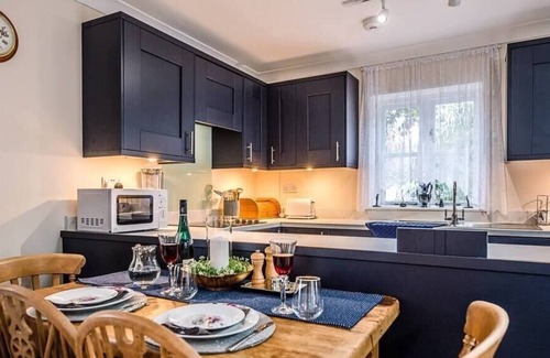 Bramfield Apartment | Liv's Place, Bramfield