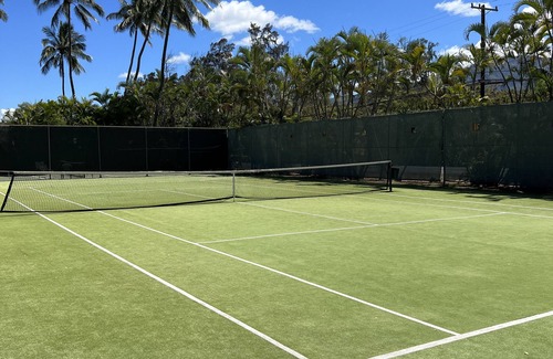 Waialua Condo | Live like a Local. Stay at a Beautiful Boutique Get Away Mokuleia Beach Colony