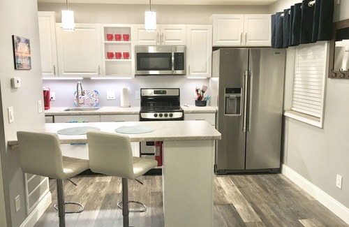 St. Pete Beach Cottage | Live Like a Local :) 2 BLOCKS TO THE BEACH