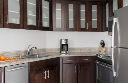 Las Vegas Resort | Live the Vegas Dream: Family Fun and Luxury Await- Marriott's Grand Chateau-3 Bd