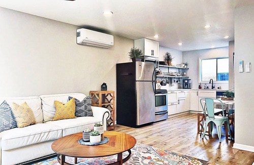 Livermore Apartment | Livermore Firefly Guesthouse - Family Friendly - near Downtown!