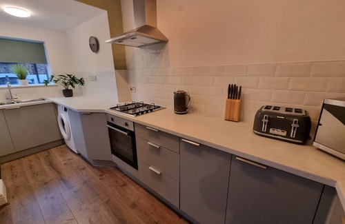 Liverpool House | Liverpool Home from Home | Entire Property Sleeps 6+ | Perfect for your stay
