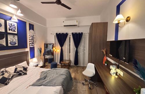 Greater Noida House | Livora Escapes