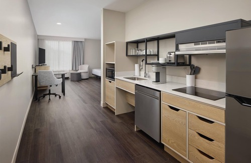 Tullahoma Hotel | LivSmart Studios by Hilton Tullahoma