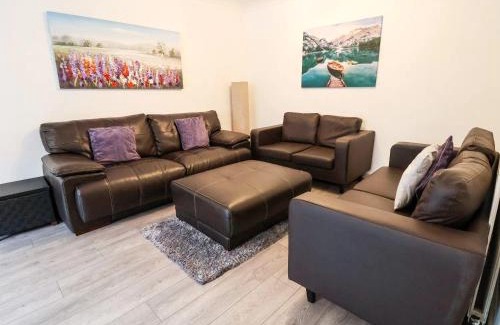 Llangollen House | Llangollen