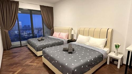 Tanjung Tokong Apartment | LM HomeyC 3BR Family Suite for 4-14 Pax with Nexflix & Coway Water Purifier