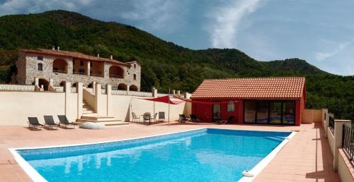 Saint-Laurent-de-Cerdans Villa | Lo Boix: Le Mas and Le Canigou