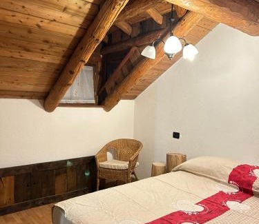 Ussel House | Lo Peyo