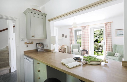 Portloe Cottage | Lobster Pot, Portloe, views of the village and sea