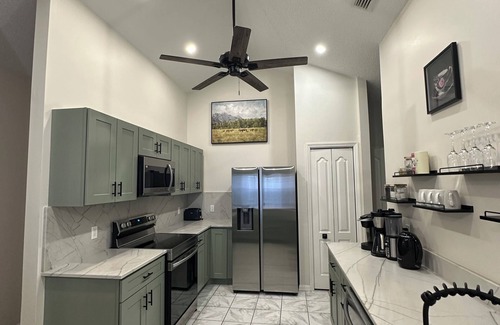 Zephyrhills West House | Located at Golf Course! Golf is temporary closed after hurricane