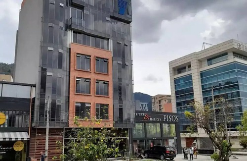 Usaquen Apartment | Located at Usaquén, close to Santa Fe hospital, near by Santa Bárbara mall.