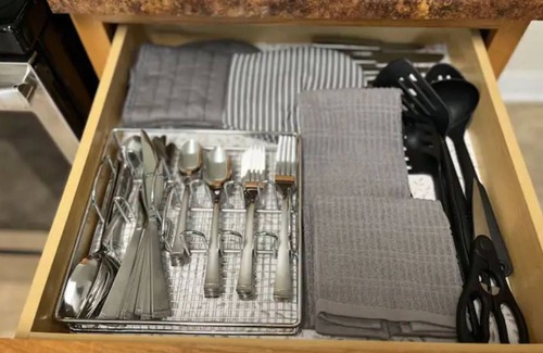 Dayton House | Located close to UD Arena, MVH, KHN, University of Dayton, Downtown Dayton