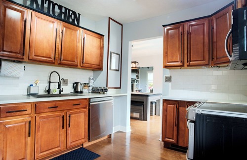 Italian Village House | Location!- Cap City Central