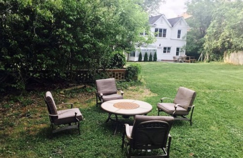 Davidson House | Location, Location, Location!