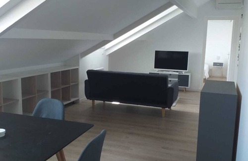Pontault-Combault House | Location Meublée F2