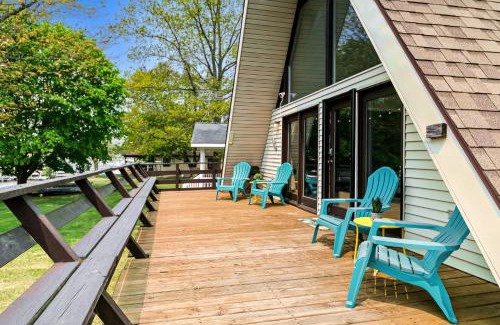 Mears House | Loch Nez, a spacious 3-bedroom home in Silver Lake, MI