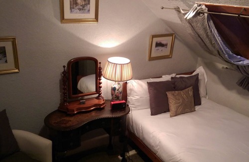 Ayr Bed & Breakfast | Lochinver Guest House