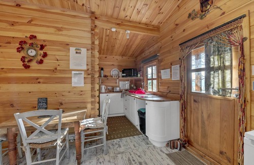 West Stow Ski Chalet | Lodge in Suffolk near Scenic Trails