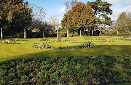 West Stow Ski Chalet | Lodge in Suffolk near Scenic Trails