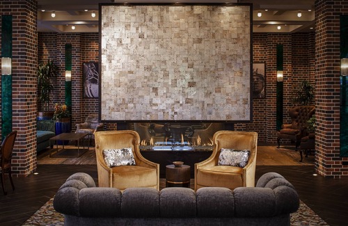 Ashwaubenon Hotel | Lodge Kohler