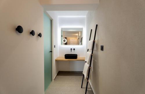 Ios Hotel | Lofos Village