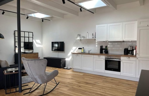 Friedrichstadt Apartment | Loft 2 im 1. Stock mit Sonnenterrasse - Simmerdeis an der Gracht