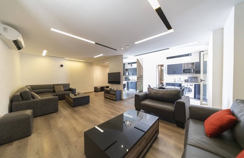 Hamra Apartment | Loft 29 Residence