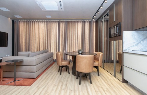 Barro Preto Apartment | Loft Alto Padrão com Varanda