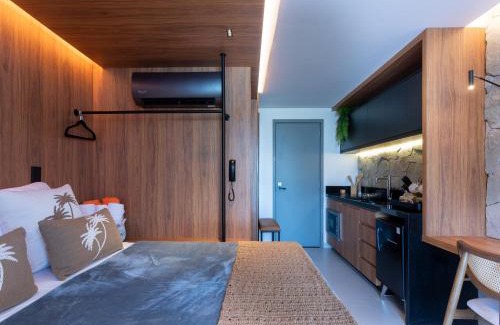 Jardim Oceania Apartment | Loft com hidromassagem frente mar e pé na areia