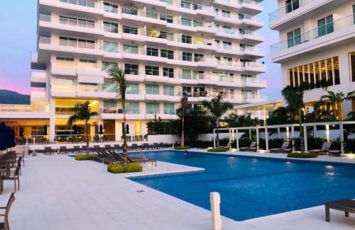 Papare Apartment | Loft de Lujo - Wifi, piscina y mar