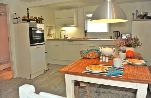 Zentrum House | LOFT IN HUSUM IN THE HEART OF HUSUM, renovated 125 sqm house in historic old town