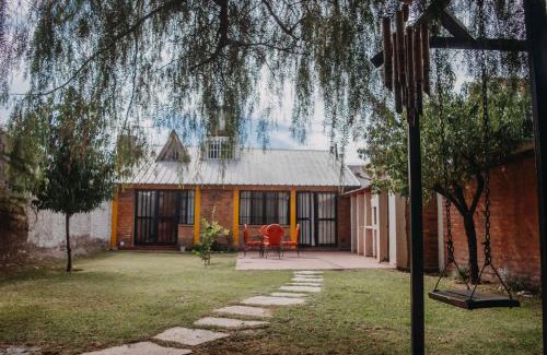 Maipu House | Loft PetFriendly en Maipú cerca de Bodegas y Viñedos, con Jardín y Cochera