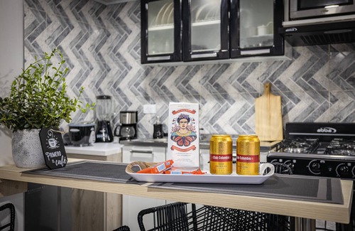 Fontibon Apartment | Loft with private terrace - 10 mins Airport & Embassy