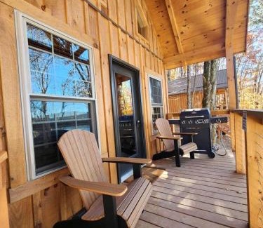 Scio House | Lofted Cabin Wonderful for Outdoor Adventures in Ohio