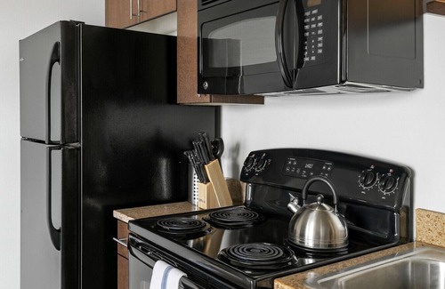 Five Points South Apartment | Lofted King Studio | Downtown Vibes