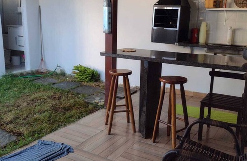 Anchieta House | LOFTH COM SUITE E GARAGEM MOBILIADO EM IRIRI