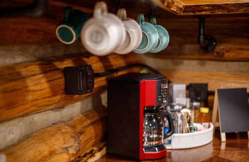 Walhonding Cabin | Log Cabin Hot Tub Getaway