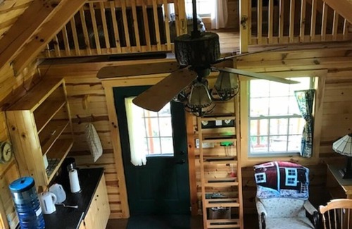 Deerfield Cabin | Log Cabin in Farm Country in Portage County