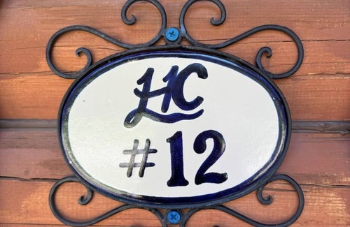 Grantsdale Cabin | Log Cabin Retreat in the Montana Wilderness