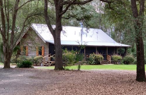 Ocklawaha House | Log Home Guest House