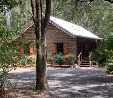 Ocklawaha House | Log Home Guest House