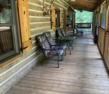 Ocklawaha House | Log Home Guest House