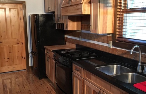 Ocklawaha Cabin | Log Home Guest House