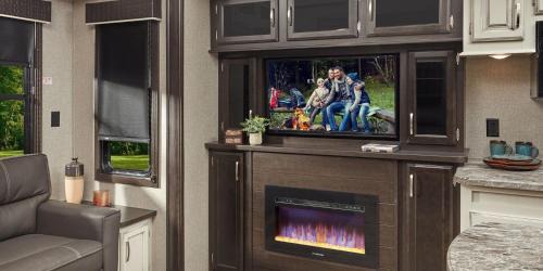 Lincoln Resort | Logan Martin Lake Retreat