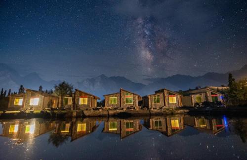Skardu Hotel | LOKAL Rooms x Skardu (Katpana Retreat)