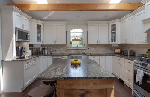 Yaphank House | Long Island Getaway w/Heated Pool & Lake