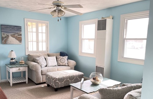 Fenwick Cottage | Long Lake Beach Cottage with Deck, Dock and Beach